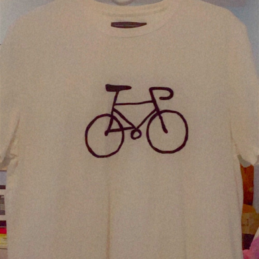 A white tee with a bike!